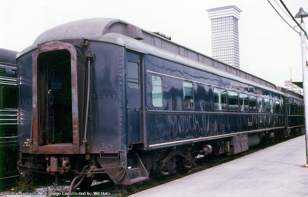 L&N Coach 2575